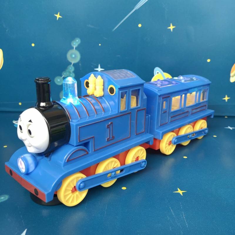 小男孩追玩具火车(小男孩追玩具火车的故事)