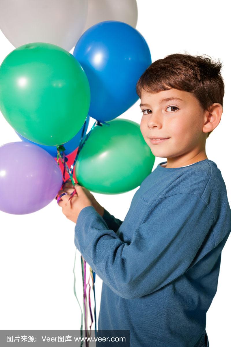 小男孩追气球mv(小男孩追气球被火车撞是什么电影)